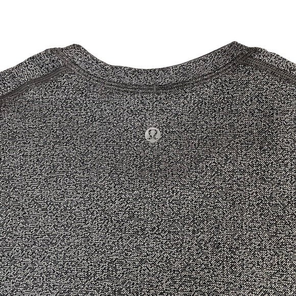 lululemon Men’s Metal Vent Tech Long Sleeve Black White XL - Picture 12 of 15